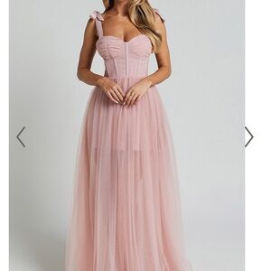 Showpo EMMAR BUSTIER TULLE DRESS PINK size 2, worn once💓perfect condition w tags
